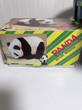 PANDA Battery Operated Plush Toy - Black & White